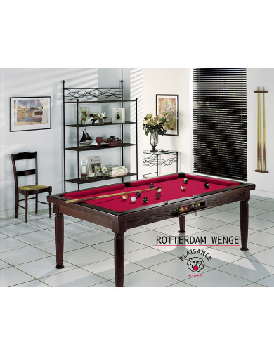 Billard, table en bois et tapis de billard rouge