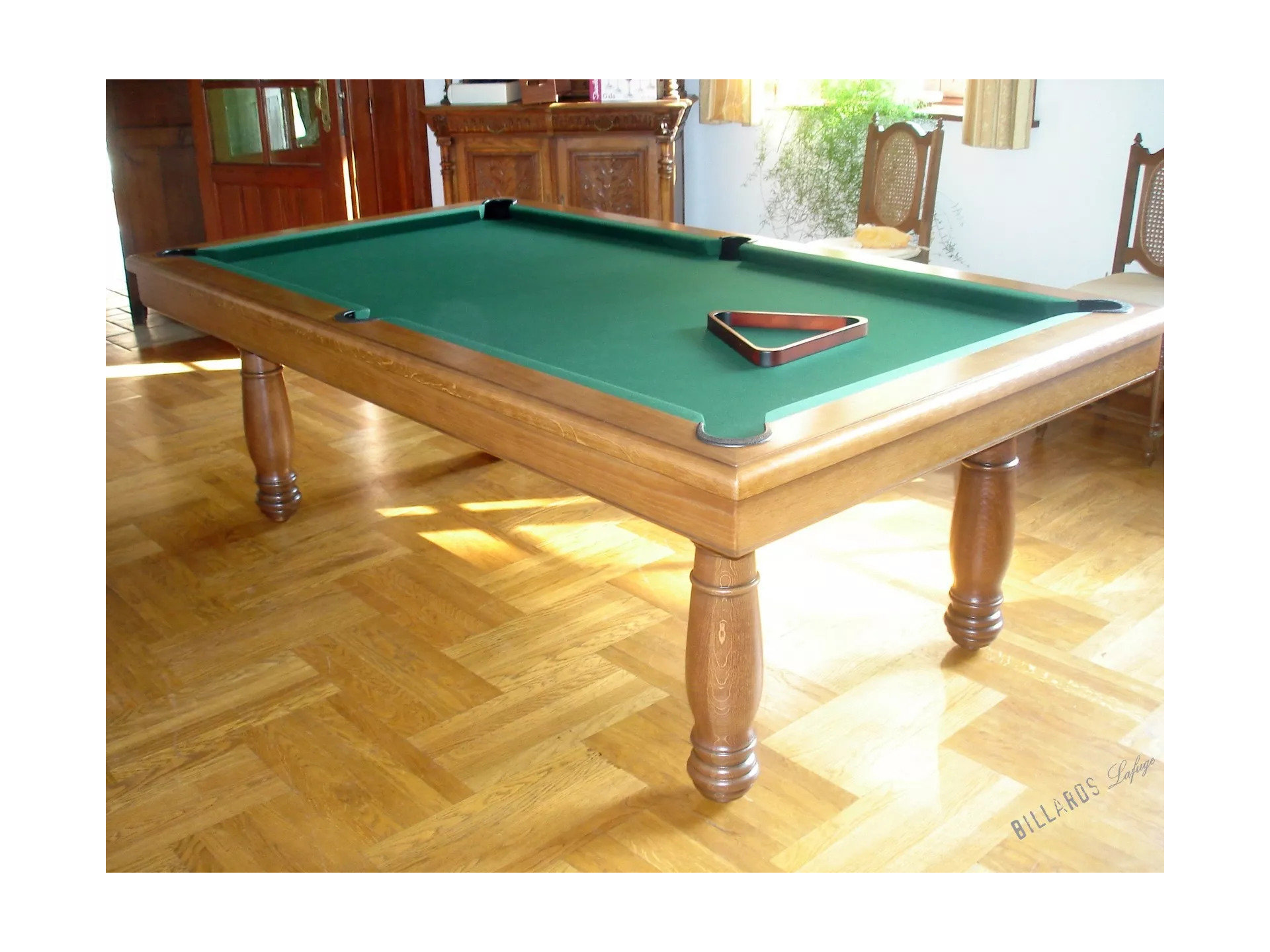 Table billard convertible, en chêne foncé