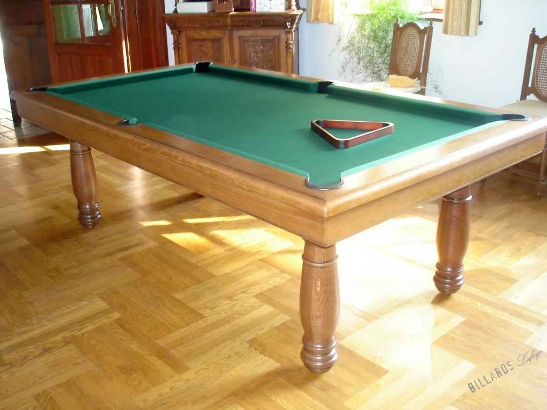 Table billard convertible, en chêne foncé