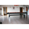 Table laqué, vue de profil