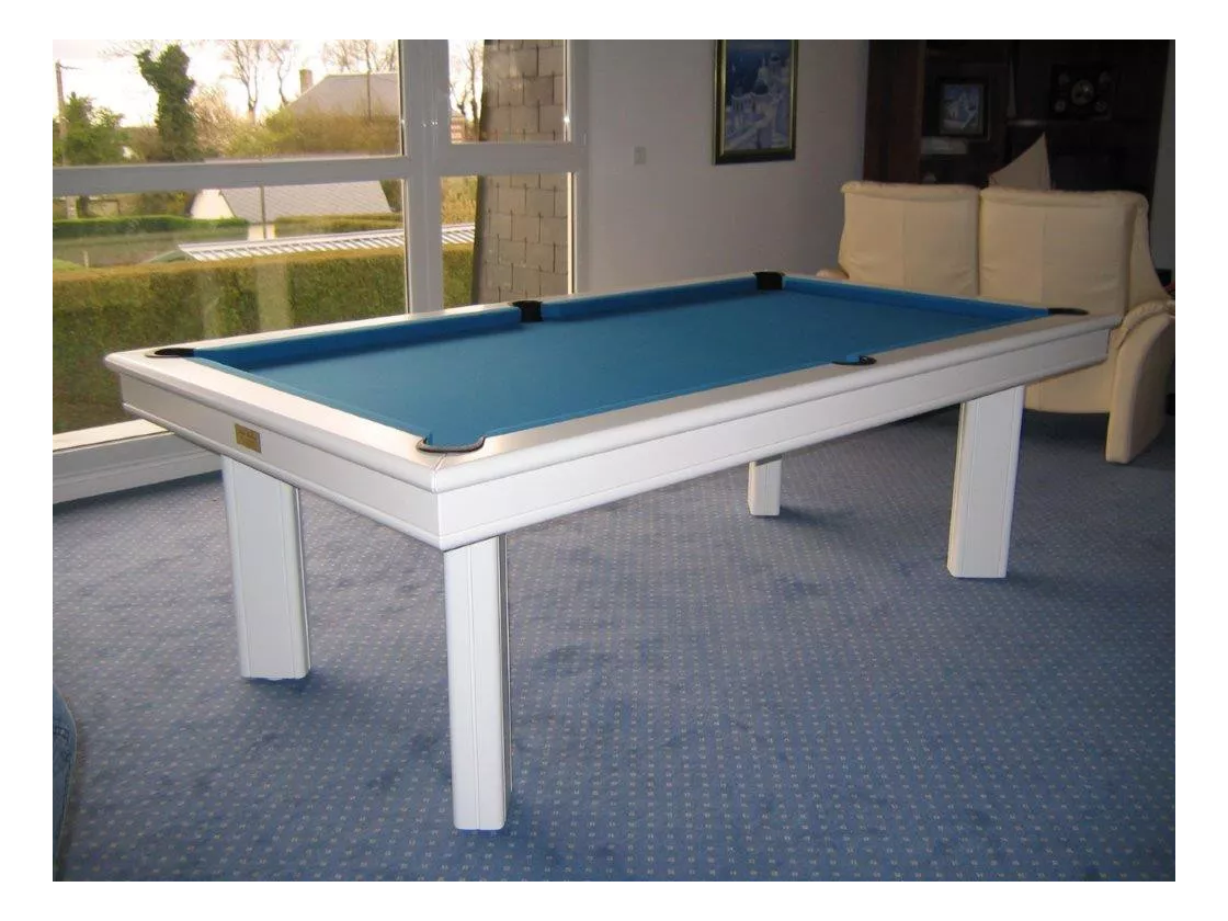Billard table