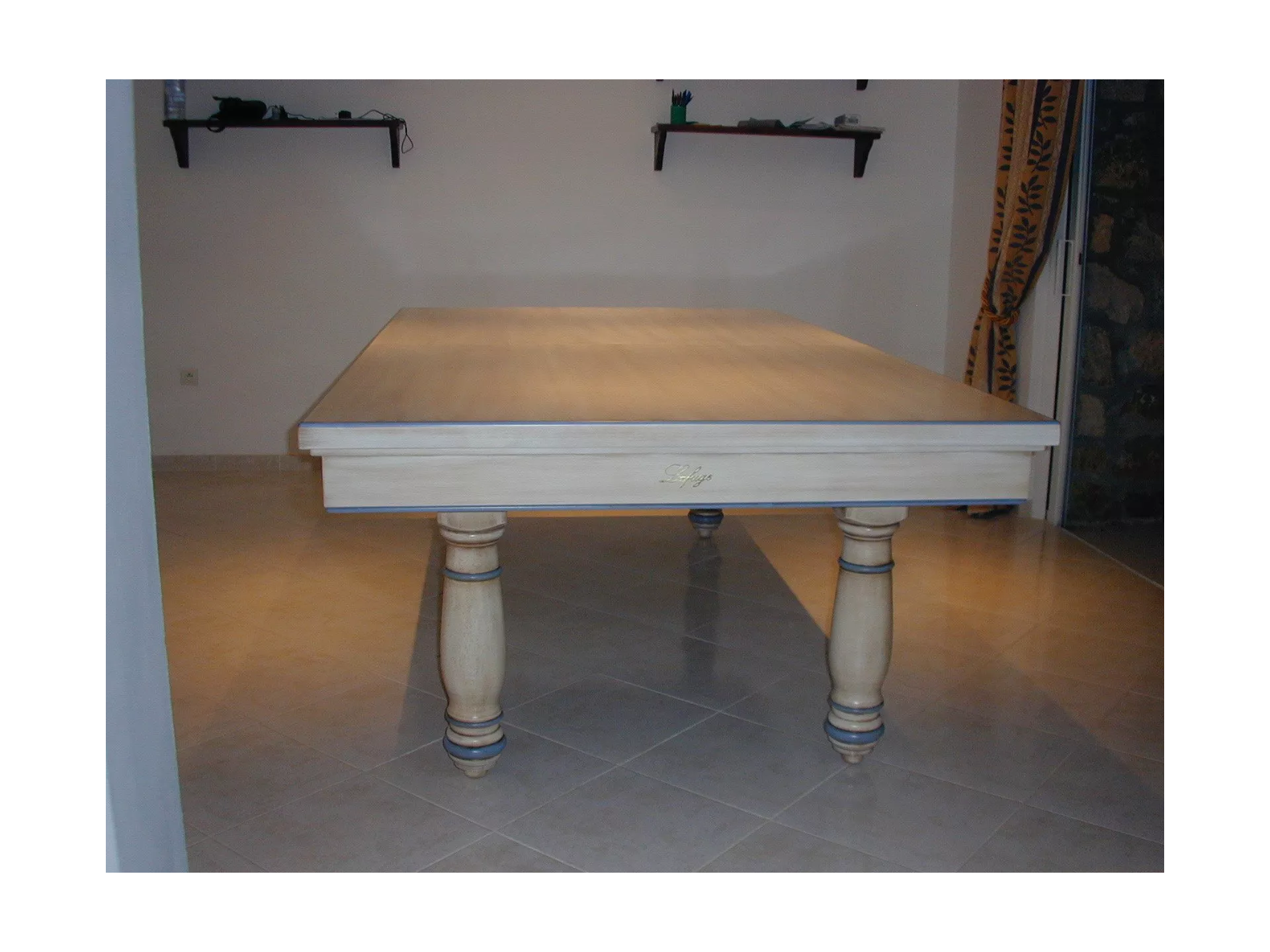 Billard table : Manoir Lafuge
