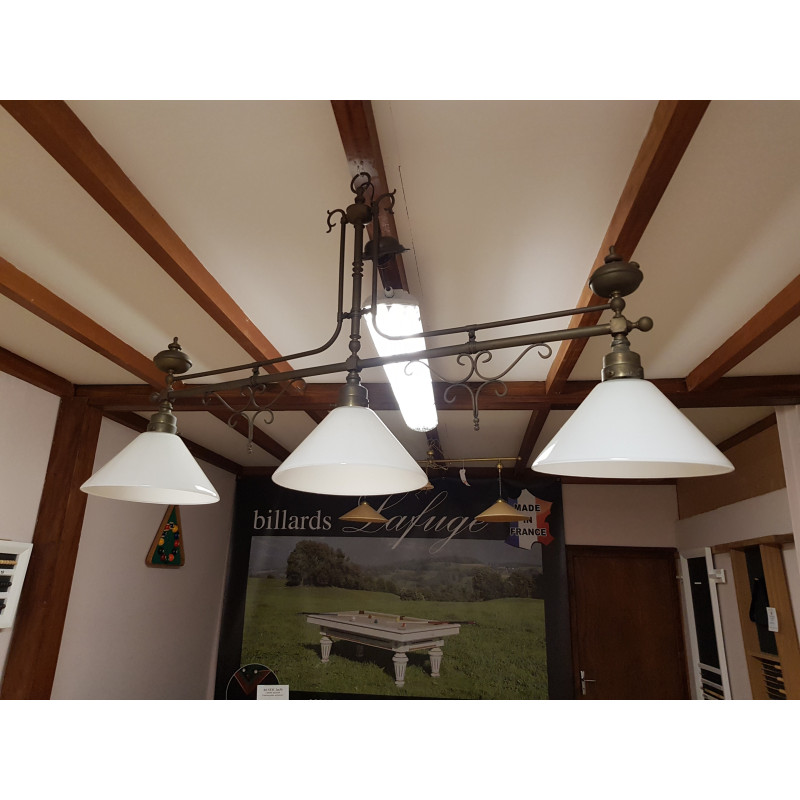 Lustre 3 lampes acier vieilli Lustre 3 lampes acier vieilli