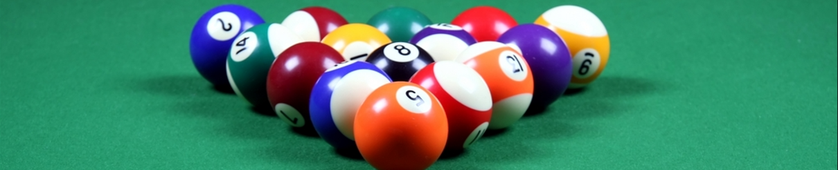 Boules de billard américain en triangle