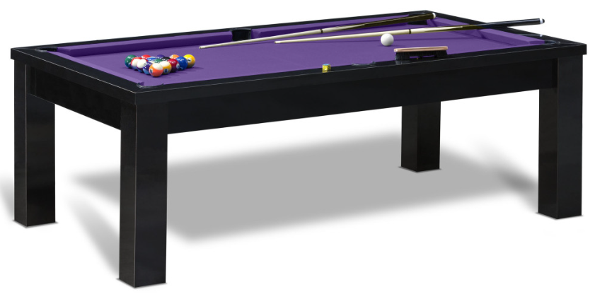 Billard noir et tapis de billard violet