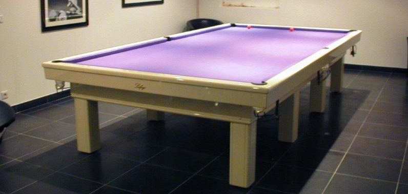Snooker 12 pieds avec tapis violet