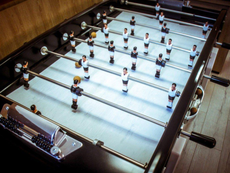 Guide d'achat baby foot : comparatif Bonzini, Sulpie, Stella, Billards de France