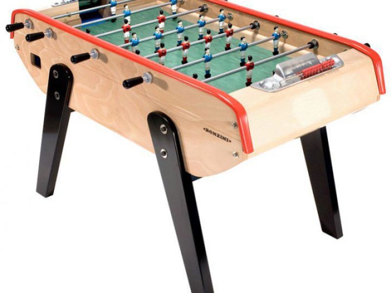 Quelle différence entre baby foot bonzini b60 et b90 ?