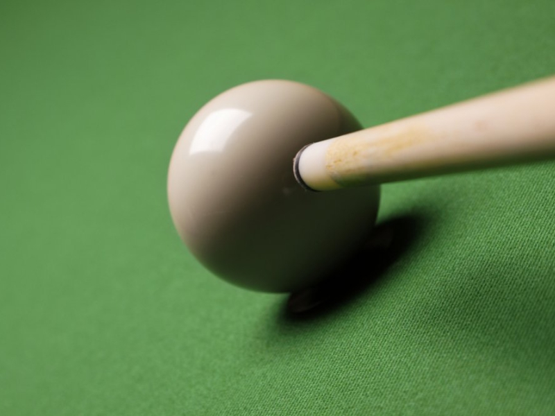 Comment bien choisir sa queue de billard anglais ?