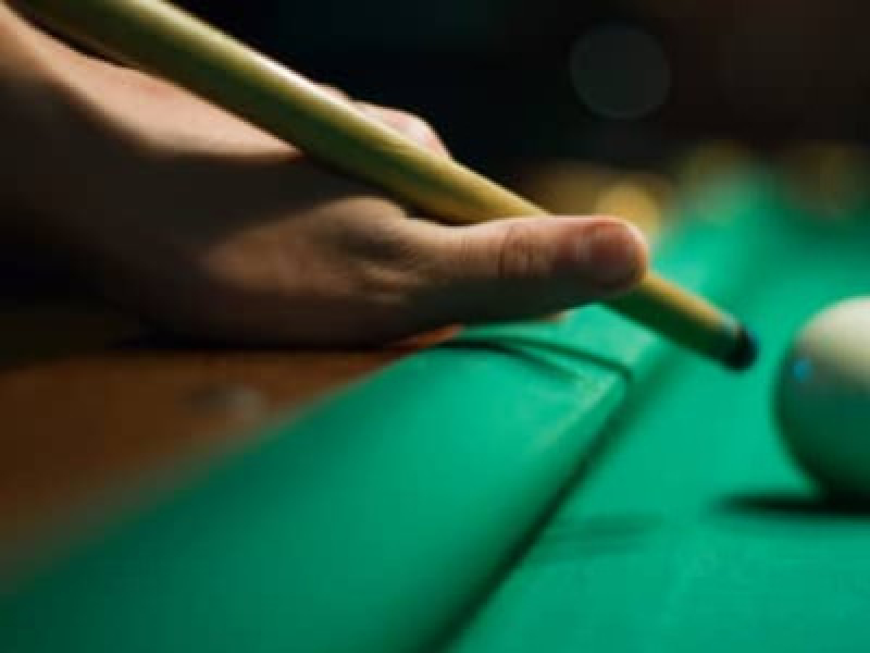 Quels sont les différences entre le billard anglais et le billard français